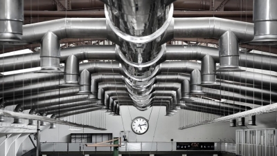 Différents types de systèmes de ventilation et de climatisation dans les bâtiments industriels